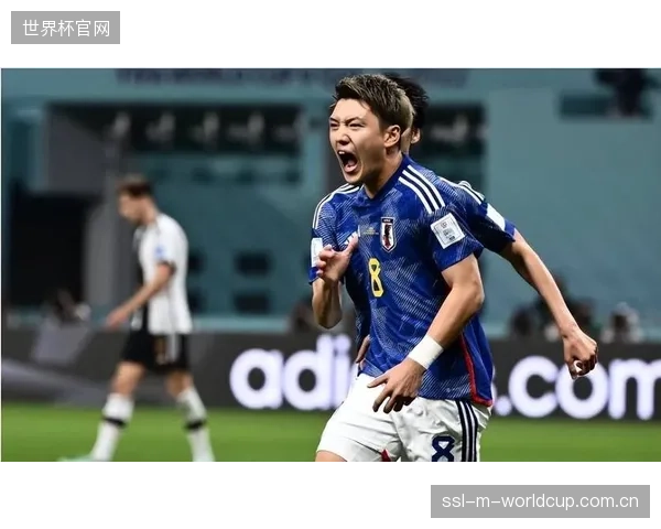 面对日本技术流足球，突尼斯的中场压迫效率将决定比赛走势。
